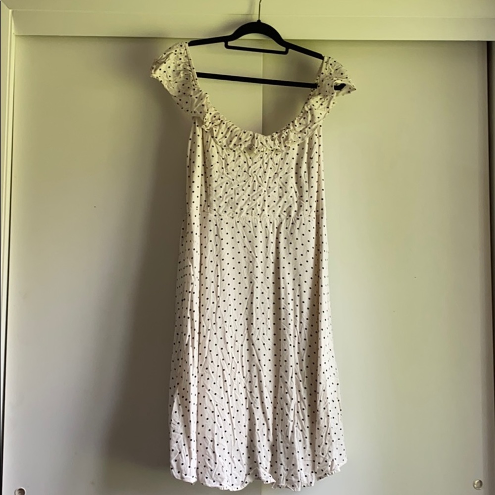Old navy ruffle sleeve sun dress